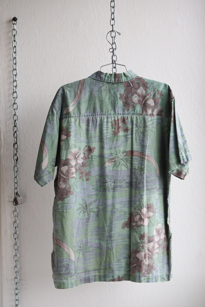 Vintage No Boundaries Shirt