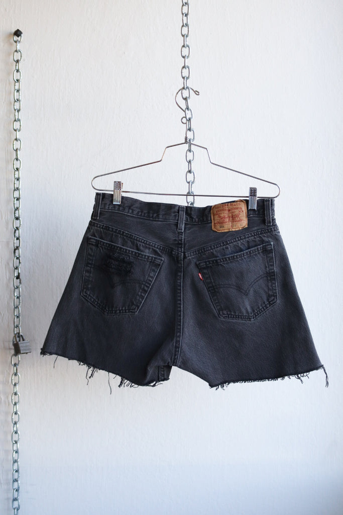 Vintage Levi Shorts 30"