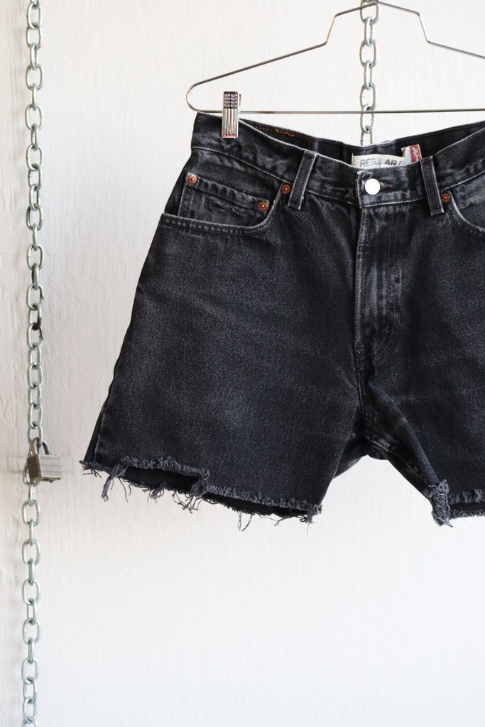 Vintage Levi 505 32”