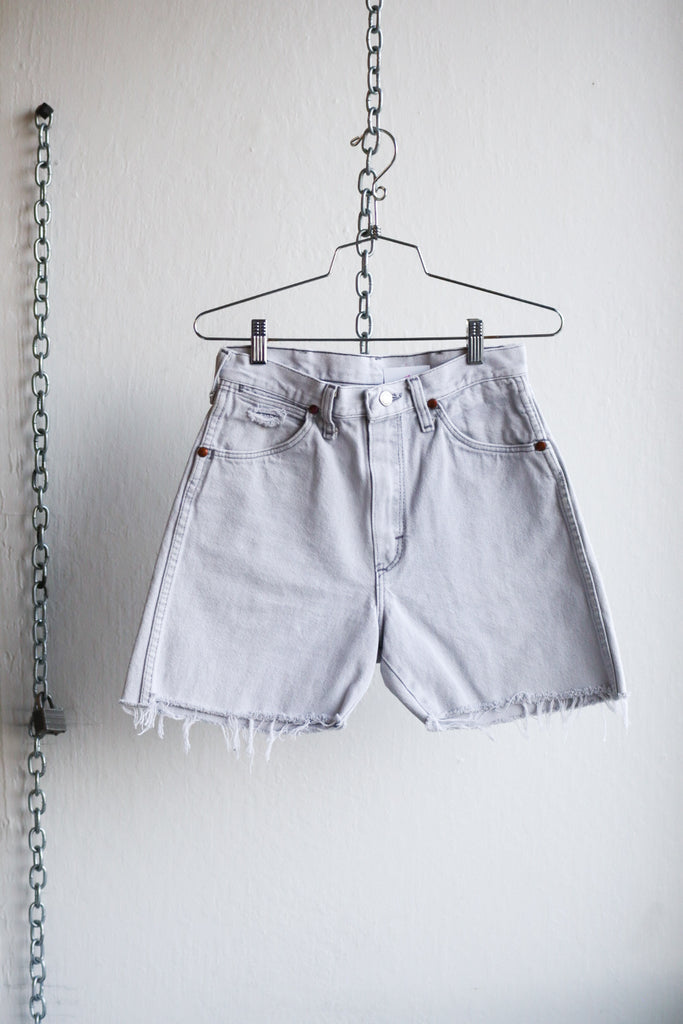 Vintage Wrangler Mids 27”