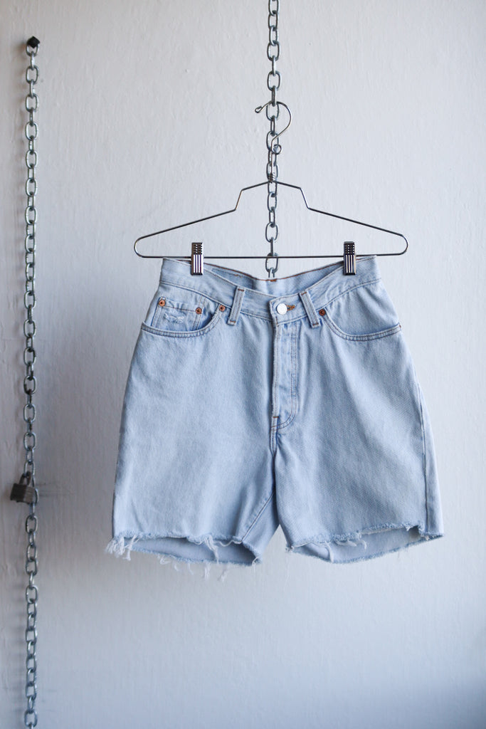 Vintage Levi 501 Shorts 26"