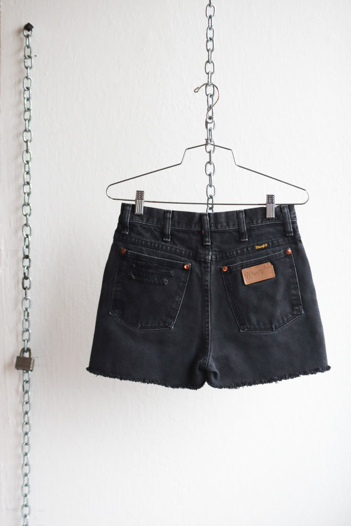 Vintage Black Wrangler Shorts 28"