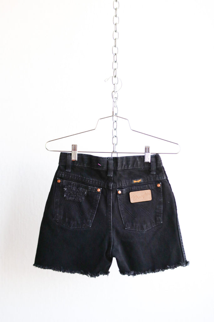 Vintage Black Wrangler Shorts 24"