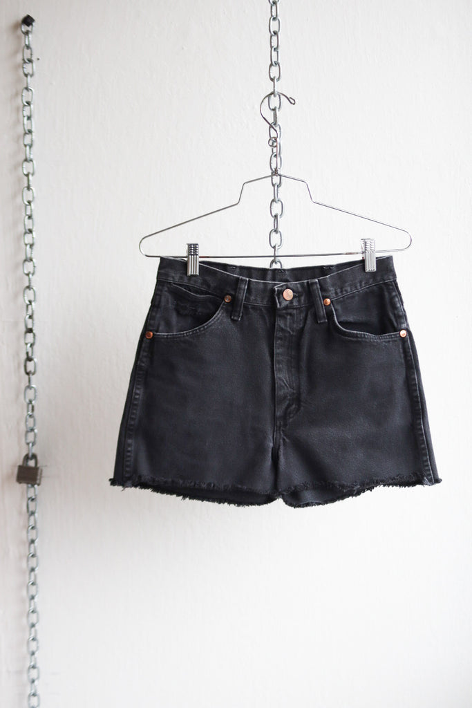 Vintage Black Wrangler Shorts 28"
