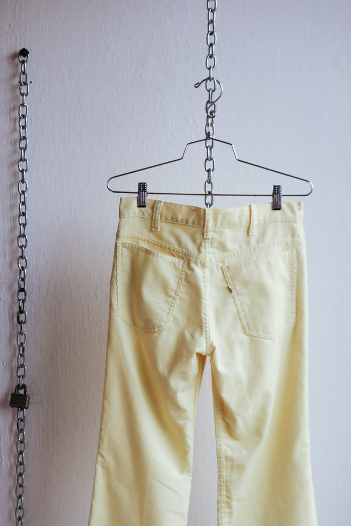 Vintage Levi Yellow Corduroy Flare Pants 28"