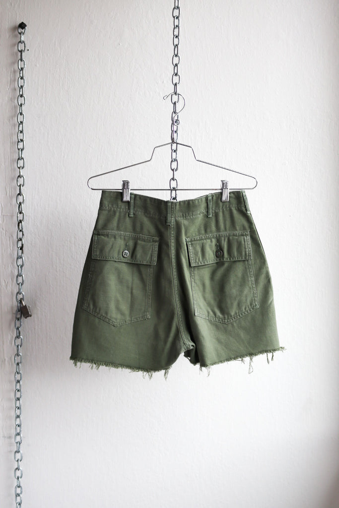 Vintage  Army Shorts 28"