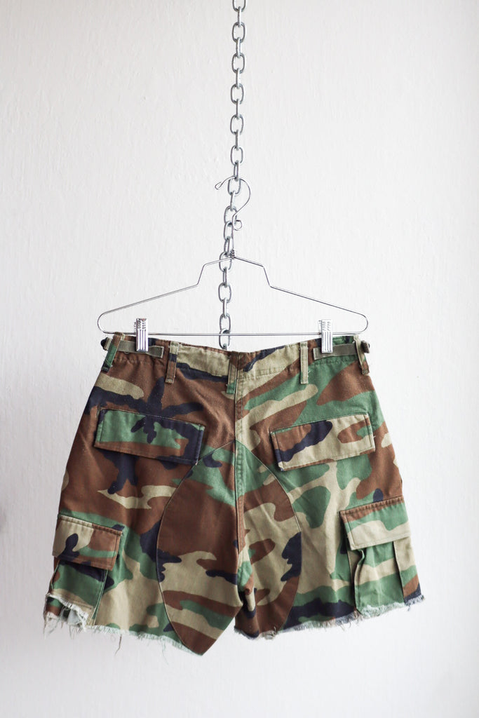 Vintage Army Camo Shorts 30"